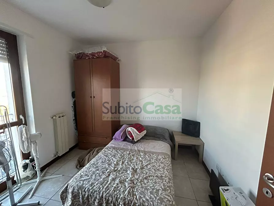 Immagine 15 di Appartamento in affitto  in Via Papa Giovanni Paolo Secondo 1 a Chieti