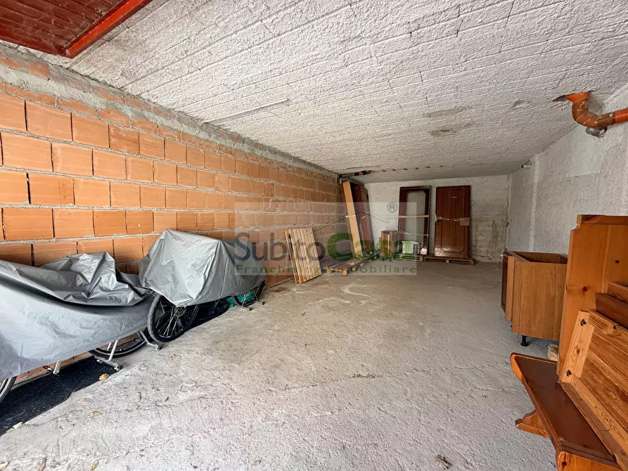 Immagine 8 di Box auto in vendita  in Via Degli Ernici 13 a Chieti