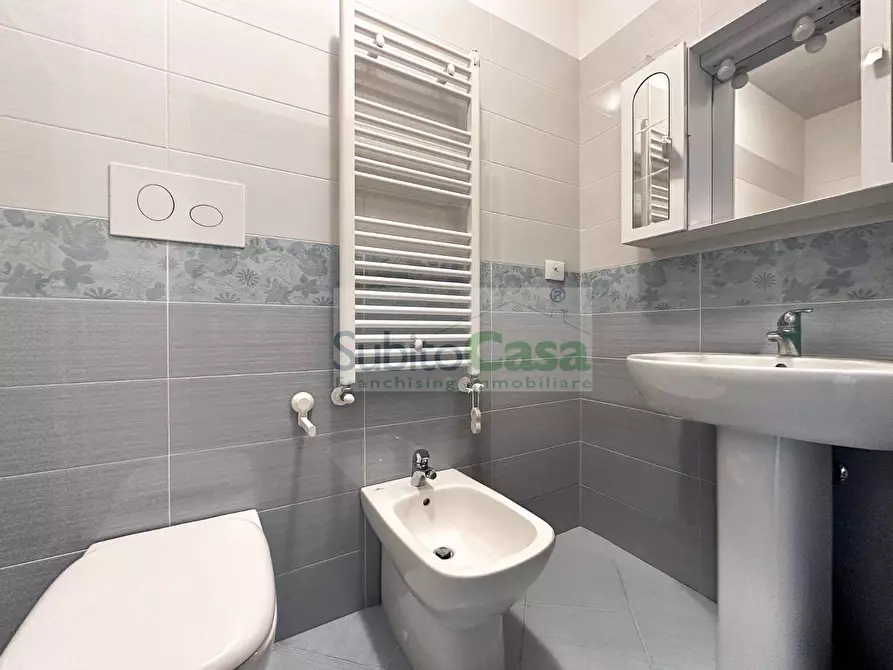Immagine 19 di Casa semindipendente in affitto  in Via Montenerodomo 25 a Chieti