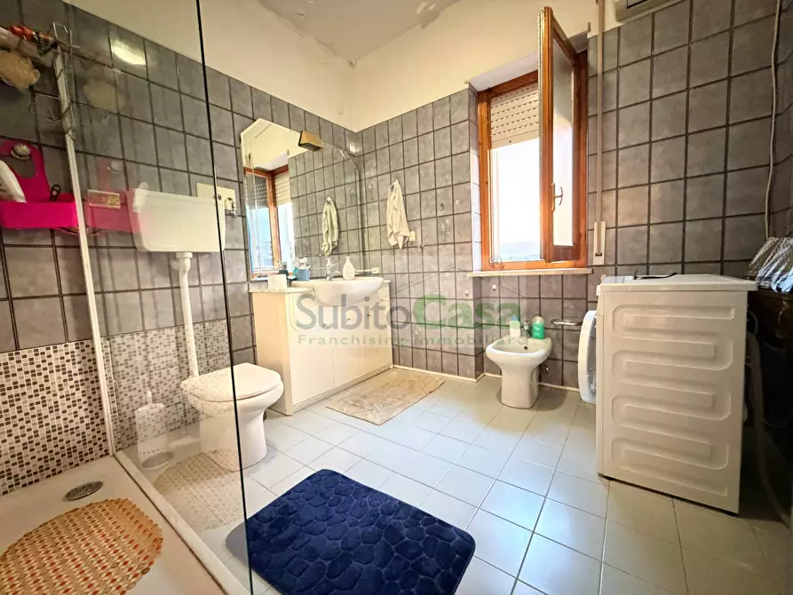 Immagine 14 di Casa semindipendente in affitto  in Viale Abruzzo 281 a Chieti