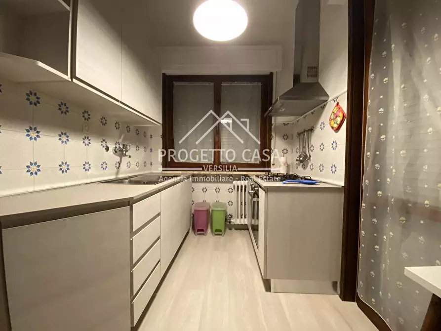 Immagine 4 di Casa indipendente in affitto  in Via dei Platani a Camaiore