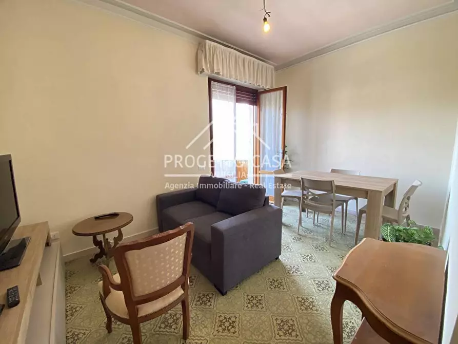 Immagine 1 di Appartamento in affitto  in Via BOCELLA a Camaiore