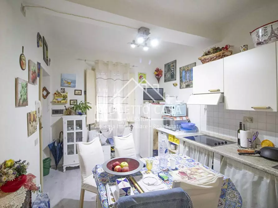 Immagine 1 di Appartamento in vendita  in CONTRADA SAN VINCENZO a Camaiore