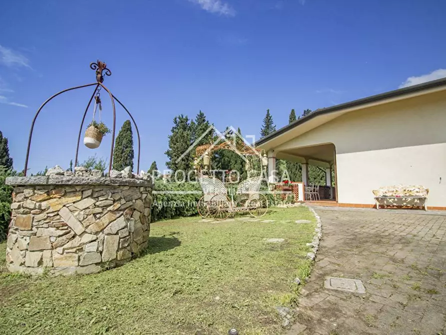 Immagine 3 di Casa indipendente in vendita  in VIA DI COLLI E SPEZI PIANO DEL QUERCIONE a Massarosa