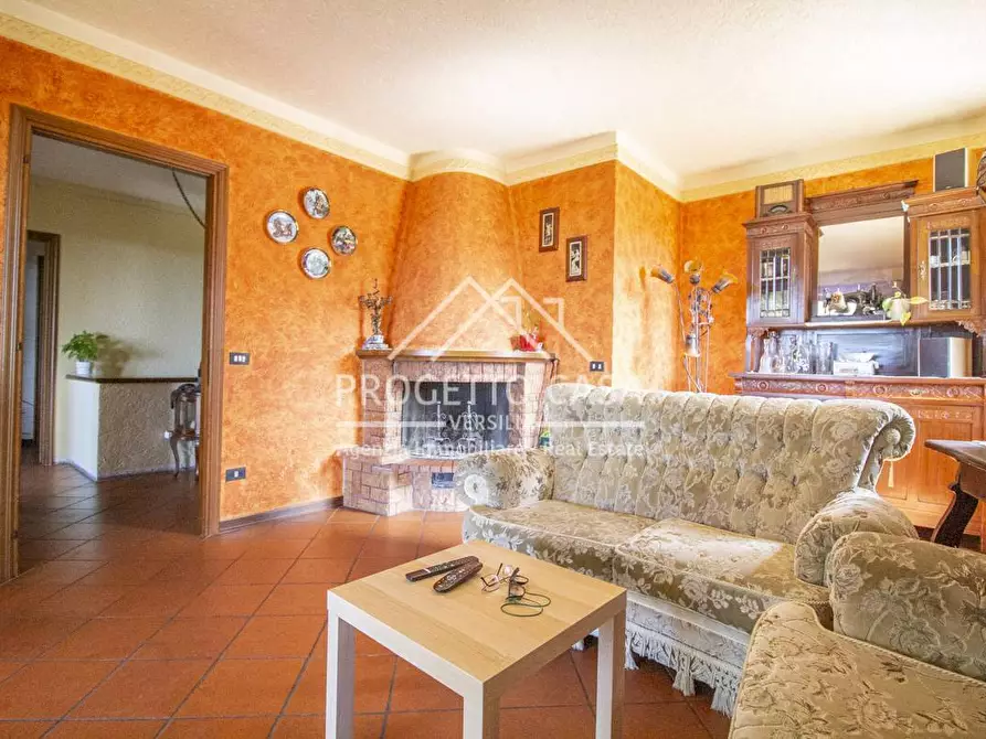 Immagine 5 di Casa indipendente in vendita  in VIA DI COLLI E SPEZI PIANO DEL QUERCIONE a Massarosa