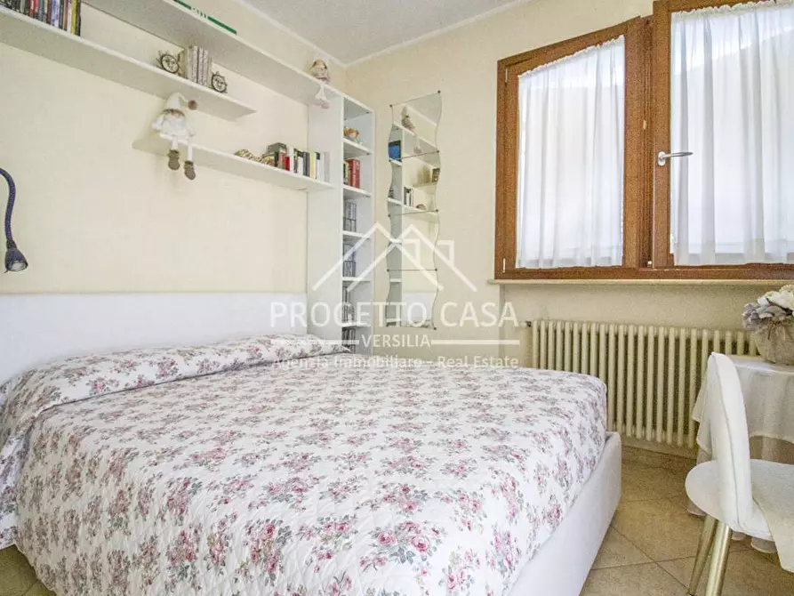 Immagine 38 di Casa indipendente in vendita  in VIA TABARRO a Viareggio