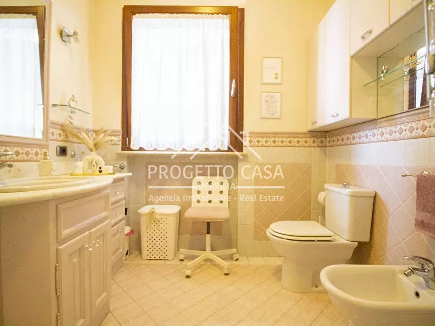 Immagine 43 di Casa indipendente in vendita  in VIA TABARRO a Viareggio