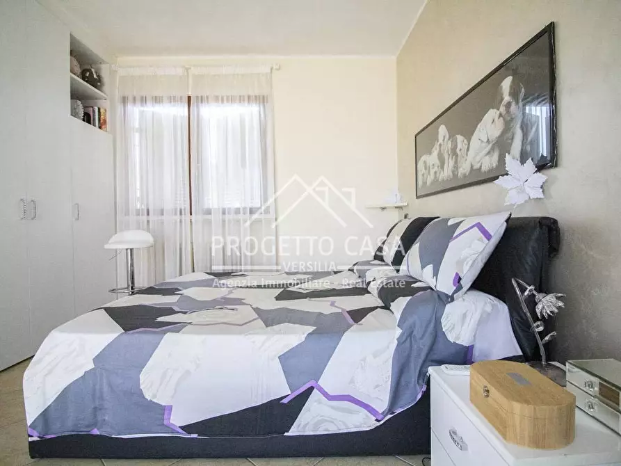 Immagine 46 di Casa indipendente in vendita  in VIA TABARRO a Viareggio