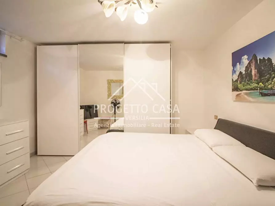 Immagine 59 di Casa indipendente in vendita  in via del trebbiano a Camaiore