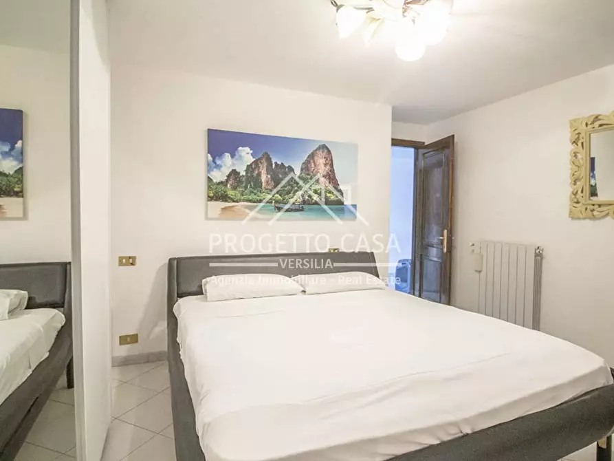 Immagine 62 di Casa indipendente in vendita  in via del trebbiano a Camaiore