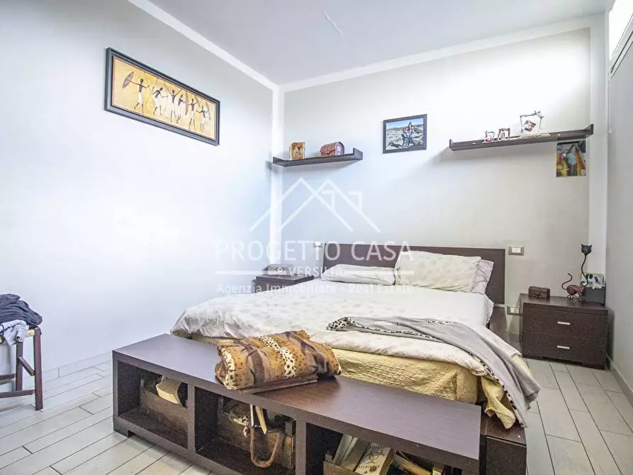 Immagine 29 di Appartamento in vendita  in VIA BOTTEGO a Viareggio