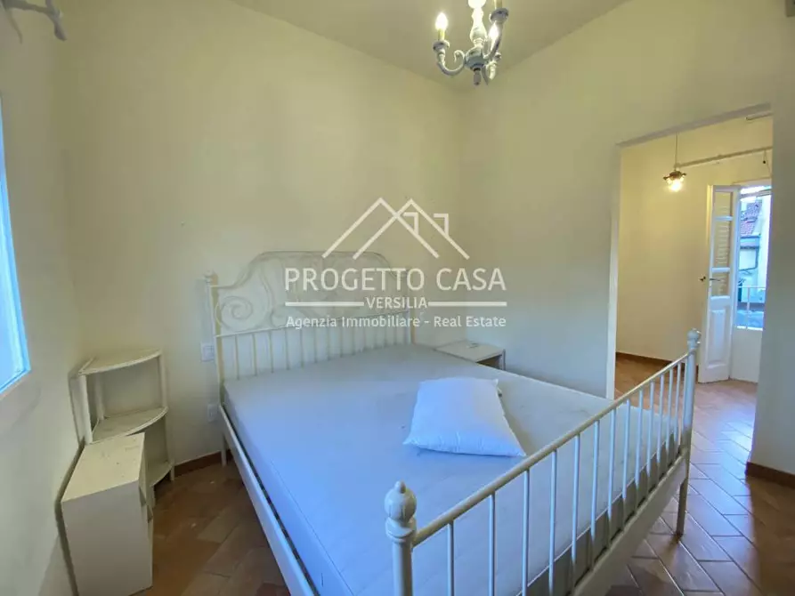 Immagine 20 di Casa indipendente in vendita  in VIA PELLEGRINETTI a Camaiore