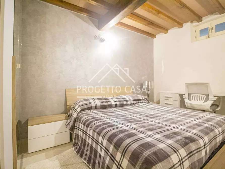 Immagine 47 di Casa indipendente in vendita  in VIA DEGLI ARANCI a Camaiore