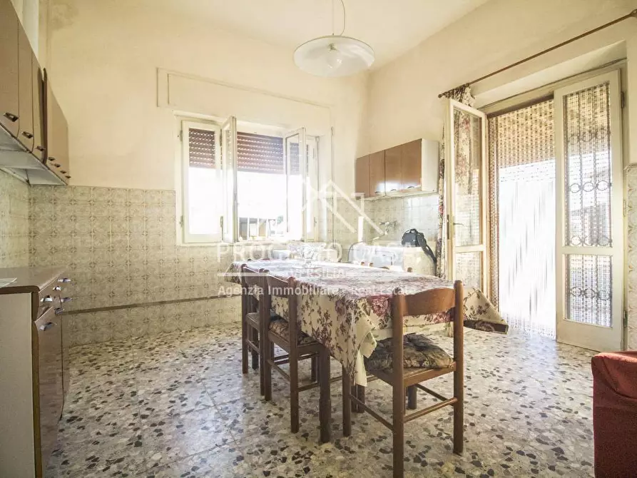 Immagine 8 di Casa indipendente in vendita  in VIA FOSSO GUIDARIO a Viareggio