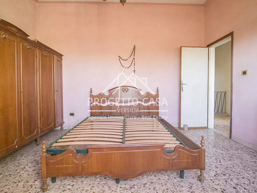 Immagine 24 di Casa indipendente in vendita  in VIA FOSSO GUIDARIO a Viareggio