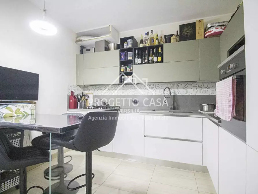 Immagine 10 di Appartamento in vendita  in VIA CHELINI a Massarosa