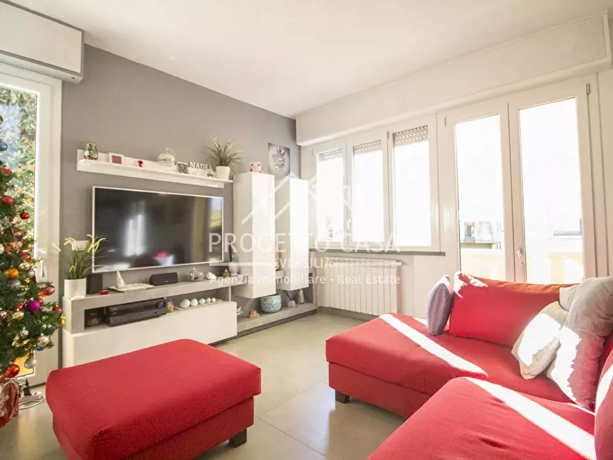 Immagine 5 di Appartamento in vendita  in VIA CALABRIA a Pietrasanta