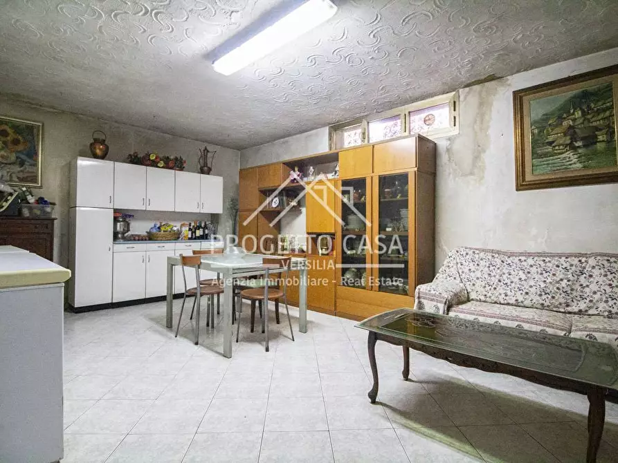 Immagine 35 di Casa indipendente in vendita  in VIA CREMONA a Camaiore