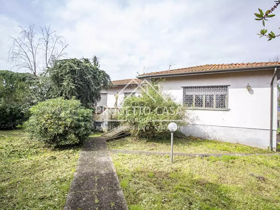 Immagine 53 di Casa indipendente in vendita  in VIA CREMONA a Camaiore