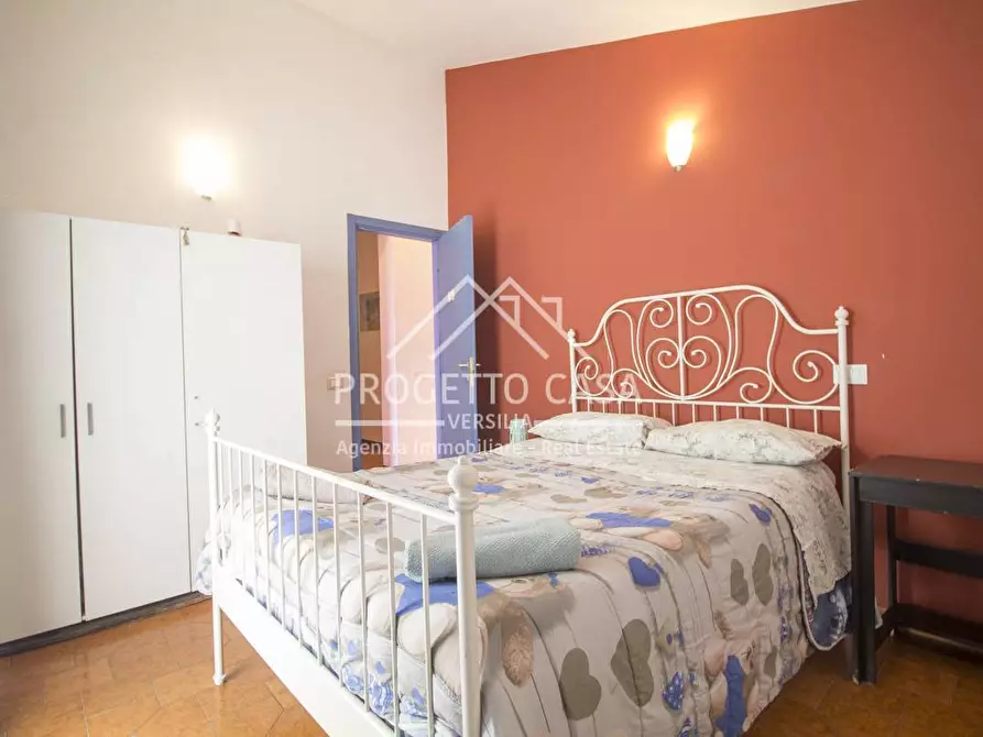 Immagine 23 di Casa indipendente in vendita  in VIA PASCOLI a Viareggio