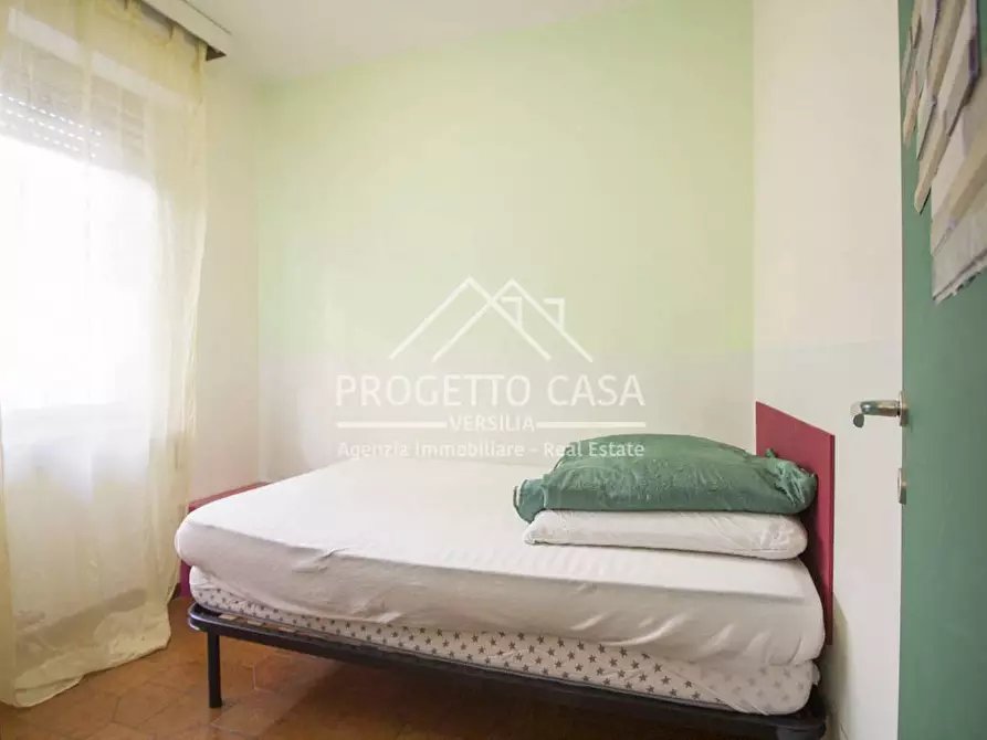 Immagine 32 di Casa indipendente in vendita  in VIA PASCOLI a Viareggio