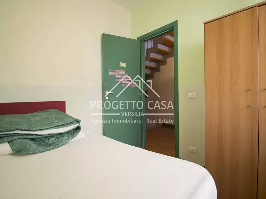 Immagine 34 di Casa indipendente in vendita  in VIA PASCOLI a Viareggio