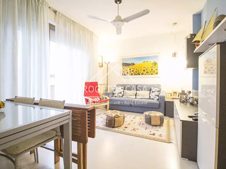 Immagine 2 di Appartamento in vendita  in via margheta hack a Camaiore