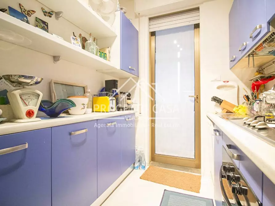 Immagine 12 di Appartamento in vendita  in via margheta hack a Camaiore