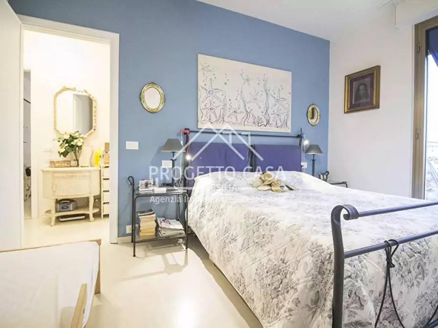 Immagine 26 di Appartamento in vendita  in via margheta hack a Camaiore