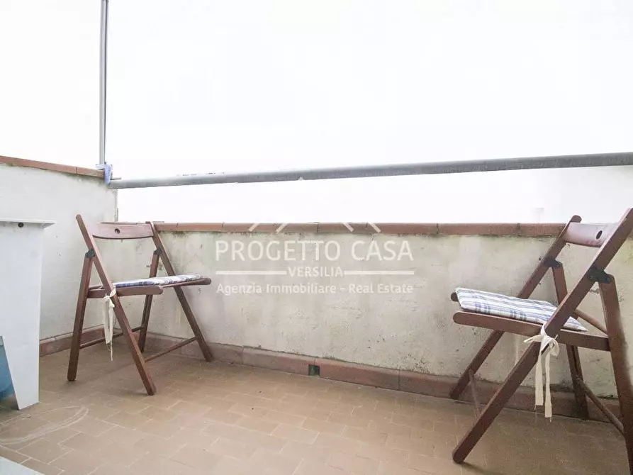 Immagine 29 di Appartamento in vendita  in VIA BOCCHERINI a Camaiore