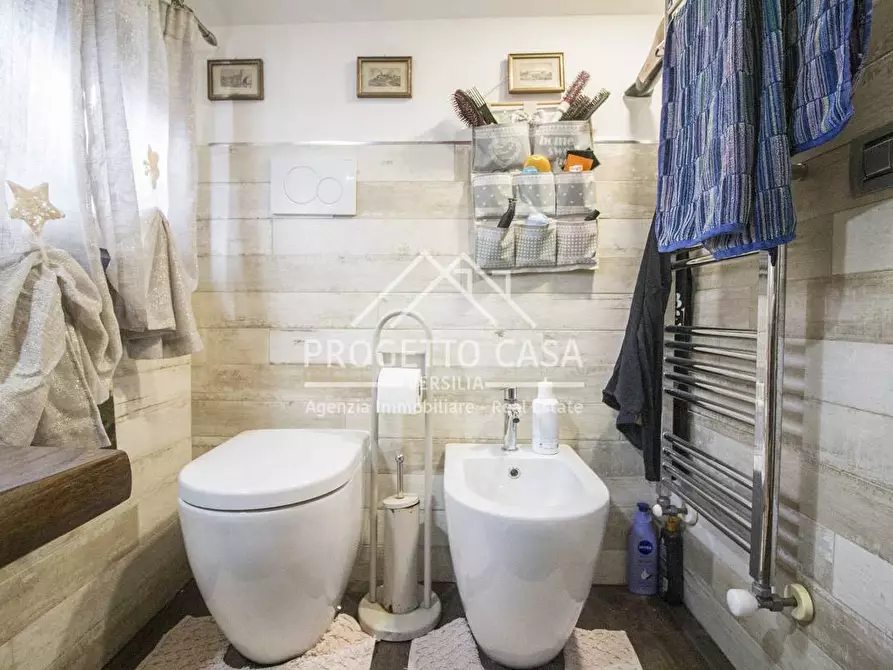 Immagine 39 di Casa indipendente in vendita  in VIA AMALFI a Pietrasanta