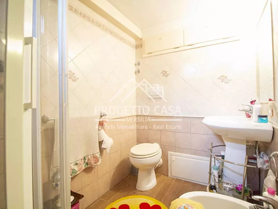 Immagine 51 di Casa indipendente in vendita  in VIA AMALFI a Pietrasanta