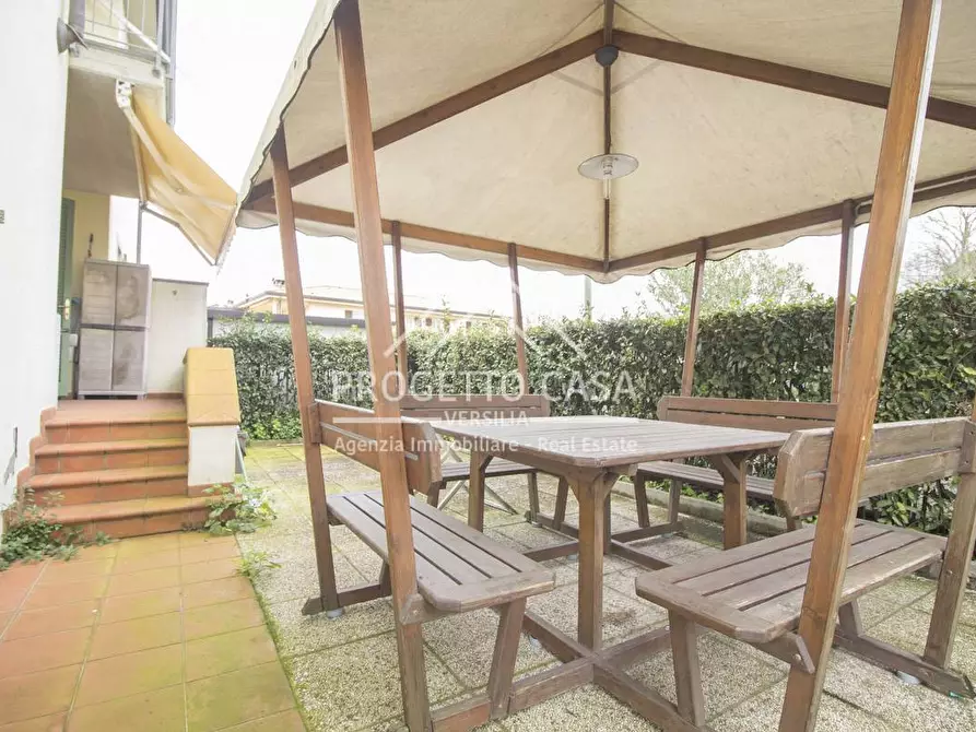 Immagine 47 di Casa indipendente in vendita  in VIA PAGANINI a Camaiore