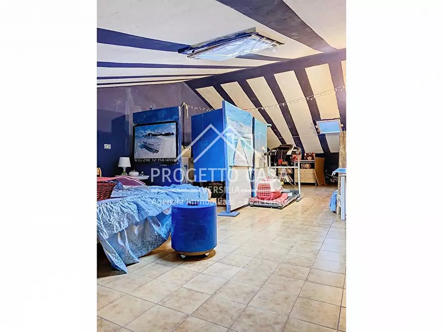 Immagine 23 di Appartamento in vendita  in via achille grandi a Viareggio