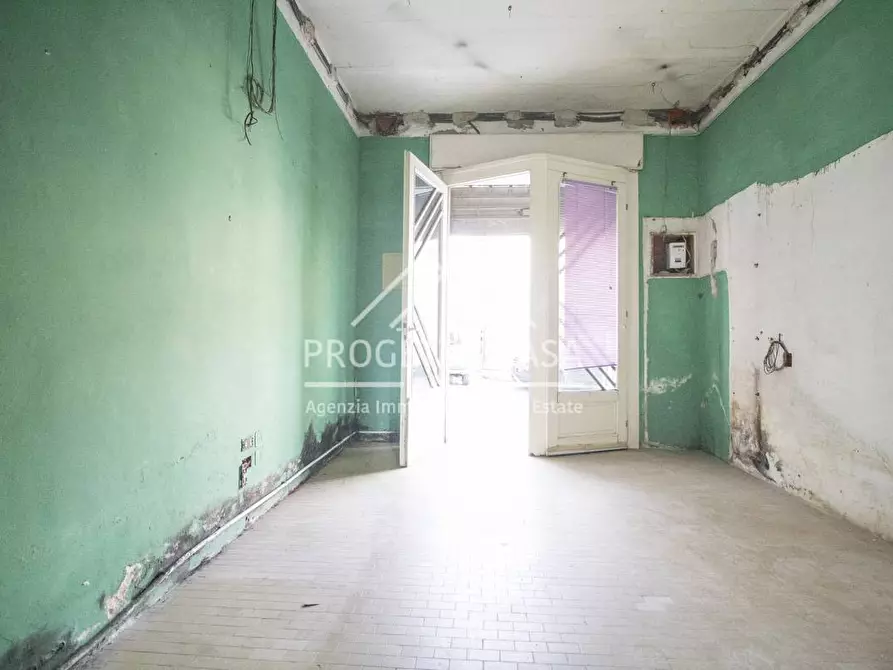 Immagine 11 di Appartamento in vendita  in VIA DE GASPERI a Pietrasanta