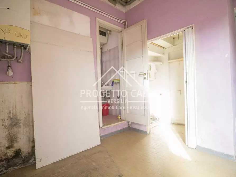 Immagine 18 di Appartamento in vendita  in VIA DE GASPERI a Pietrasanta