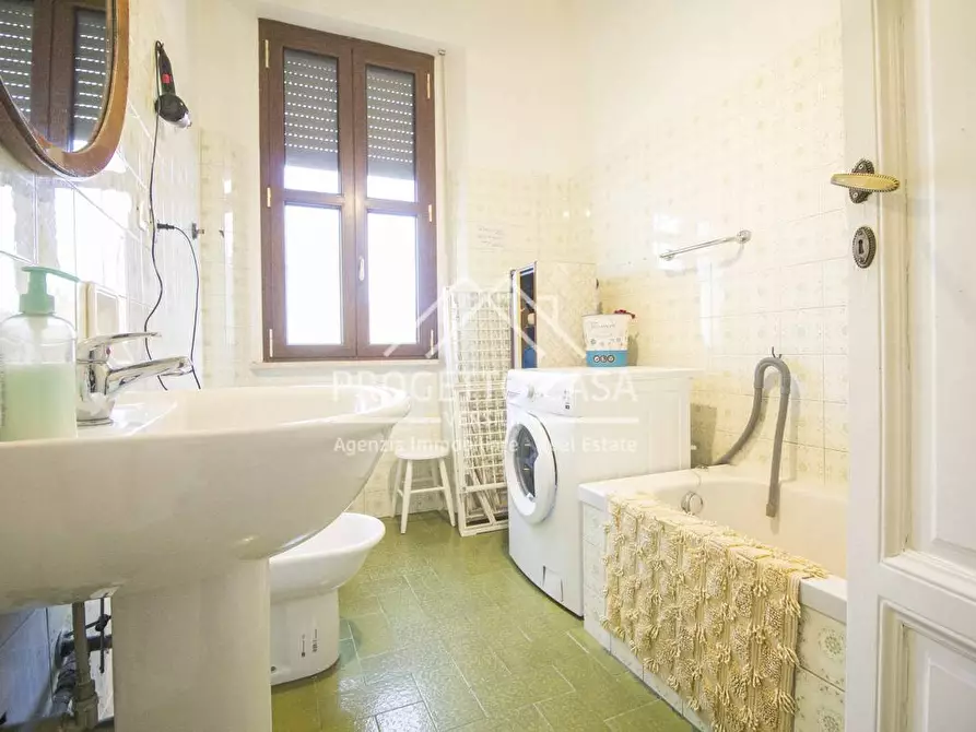 Immagine 16 di Appartamento in vendita  in VIA D'ANNUNZIO a Viareggio