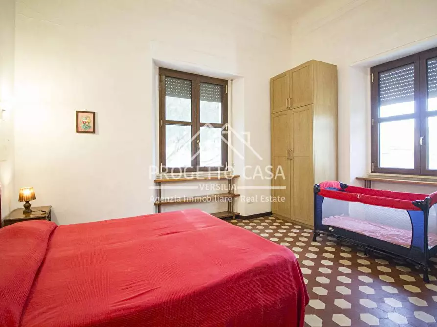 Immagine 28 di Appartamento in vendita  in VIA D'ANNUNZIO a Viareggio