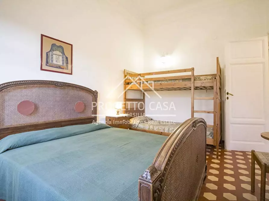 Immagine 42 di Appartamento in vendita  in VIA D'ANNUNZIO a Viareggio