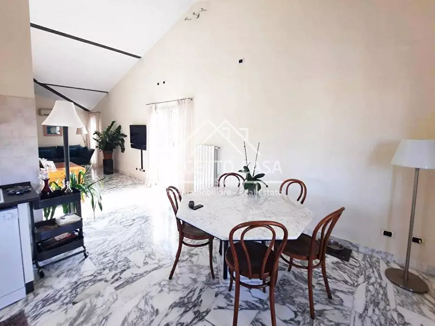 Immagine 6 di Appartamento in vendita  in via buozzi a Viareggio