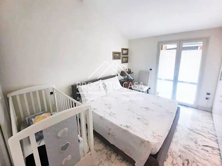 Immagine 24 di Appartamento in vendita  in via buozzi a Viareggio