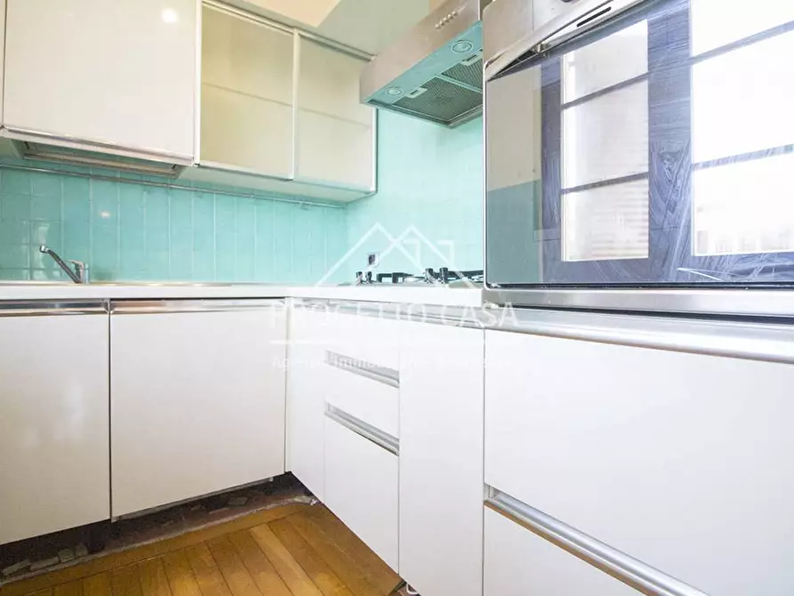 Immagine 11 di Appartamento in vendita  in VIA pitagora a Camaiore