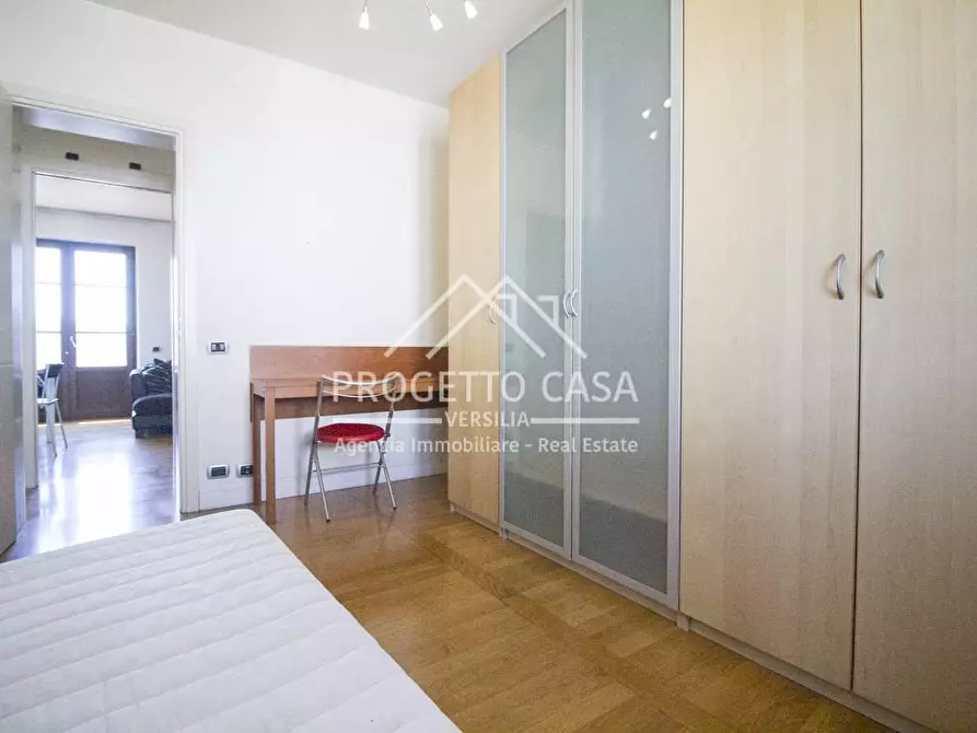 Immagine 21 di Appartamento in vendita  in VIA pitagora a Camaiore