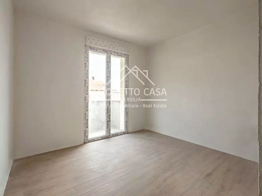 Immagine 30 di Appartamento in vendita  in VIA VITTORIO VENETO a Camaiore