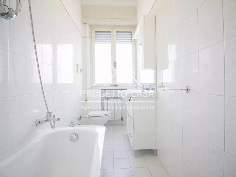 Immagine 23 di Appartamento in vendita  in VIA DON ENRICO TAZZOLI a Camaiore