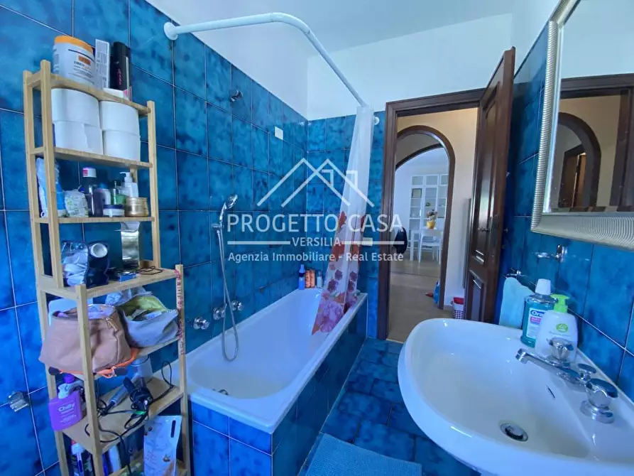 Immagine 14 di Appartamento in affitto  in VIA ADUA a Camaiore