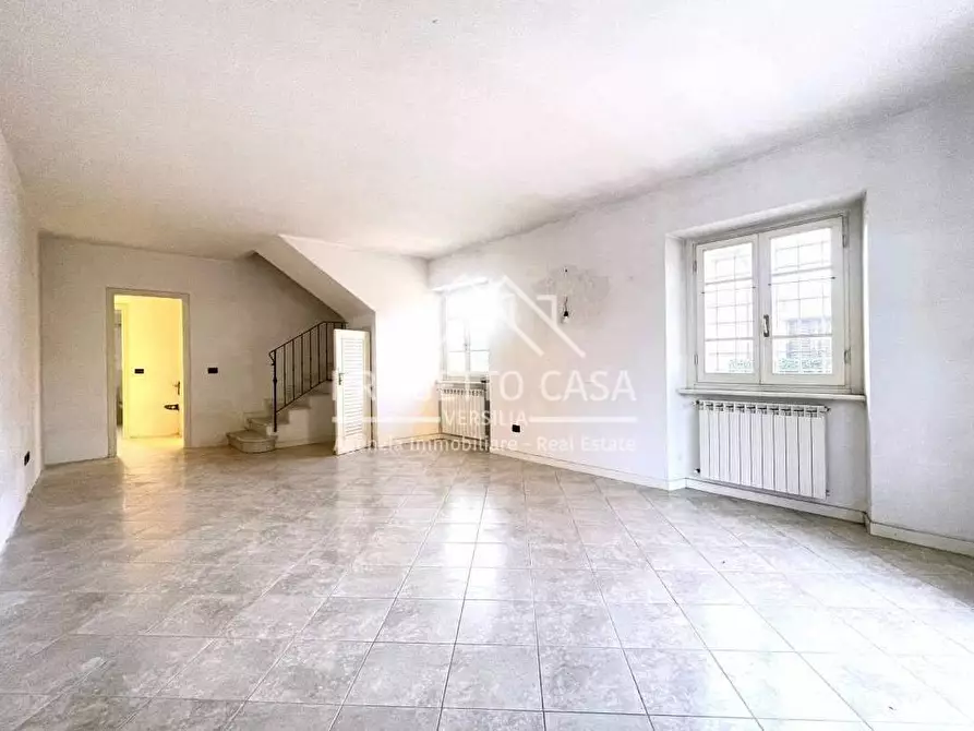 Immagine 1 di Casa indipendente in vendita  in via umberto maddalena a Pietrasanta