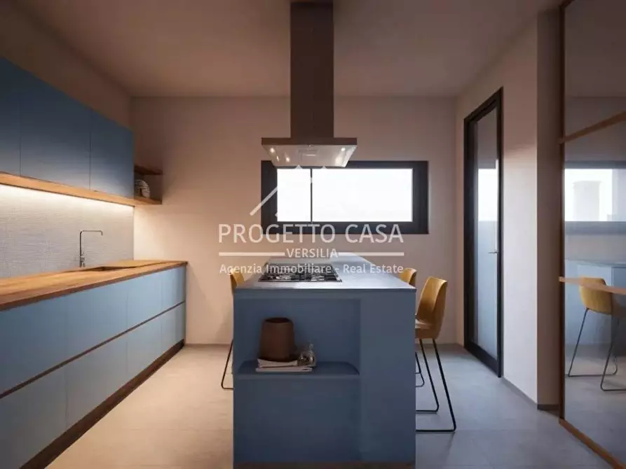 Immagine 6 di Casa indipendente in vendita  in VIA DEGLI OLMI a Camaiore