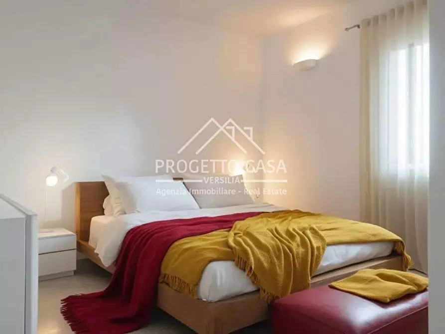 Immagine 17 di Casa indipendente in vendita  in VIA DEGLI OLMI a Camaiore