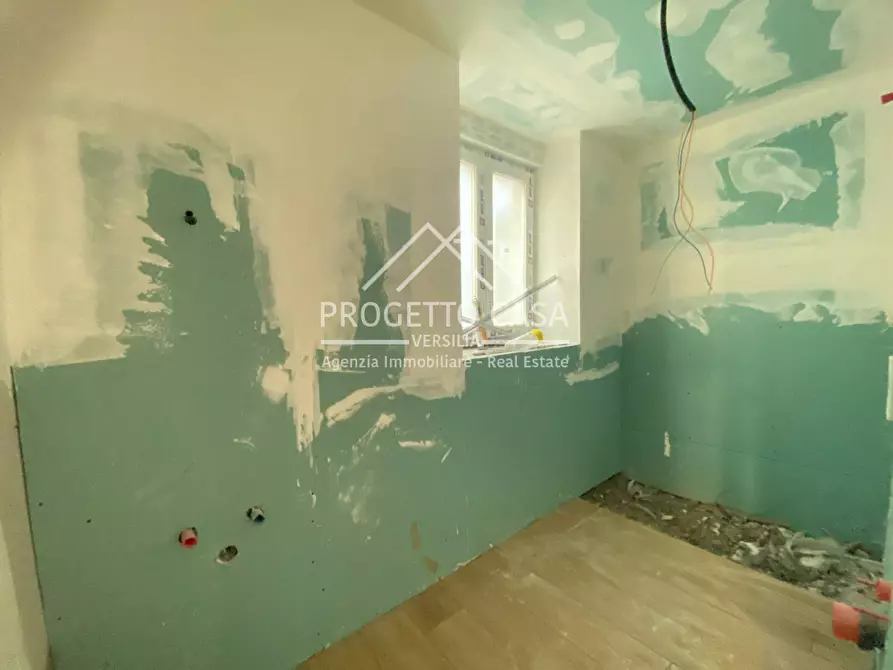 Immagine 10 di Appartamento in vendita  in VIA VITTORIO VENETO a Camaiore